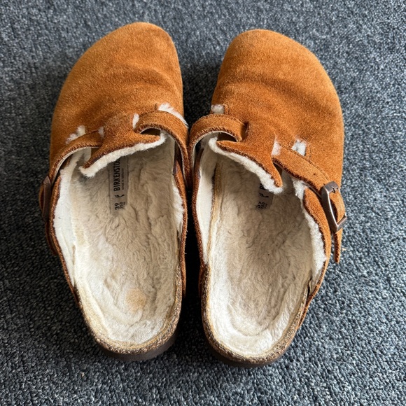 Birkenstock Women’s Boston Shearling-Lined Clogs Tan White Size 39 - Picture 16 of 16